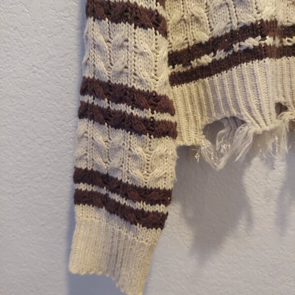 Cropped Striped Cable Knit Sweater Size S - Picture 7 of 10